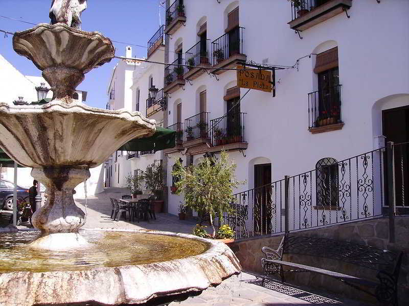 Posada La Plaza Canillas de Albaida المظهر الخارجي الصورة